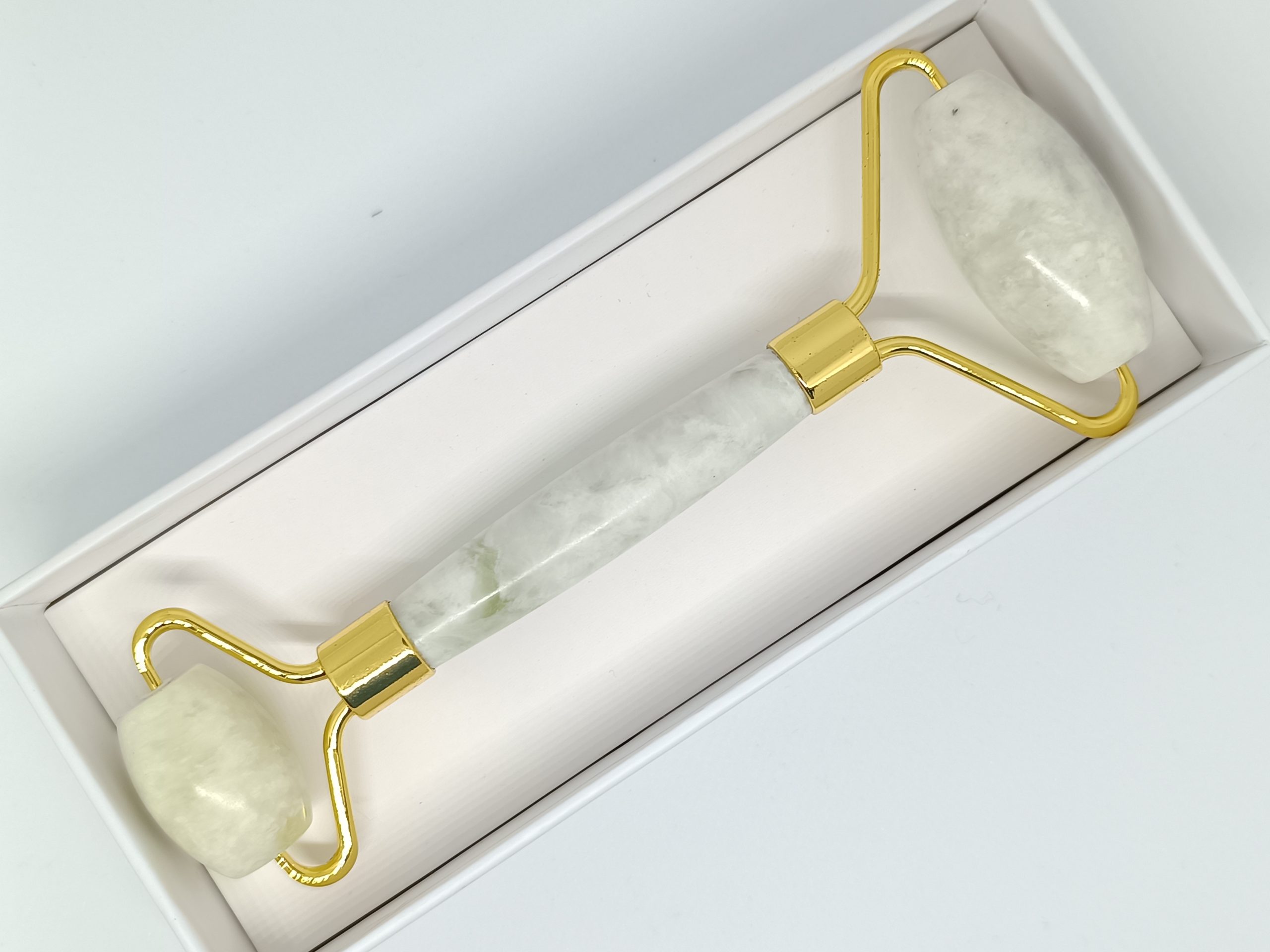 Luxe Jade massage roller